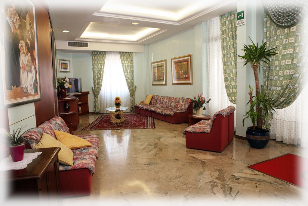 Hotel American Lido di Jesolo Exterior photo