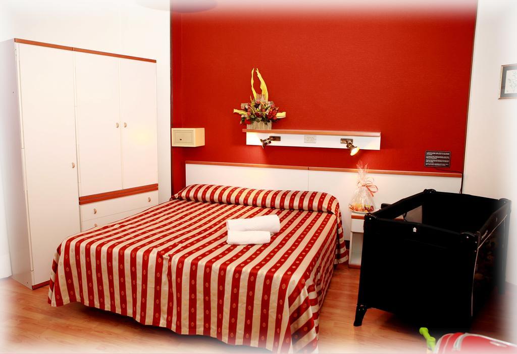 Hotel American Lido di Jesolo Exterior photo